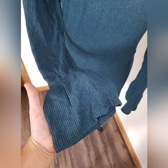 NWT Xhilaration Wrap Dress - Picture 3 of 6